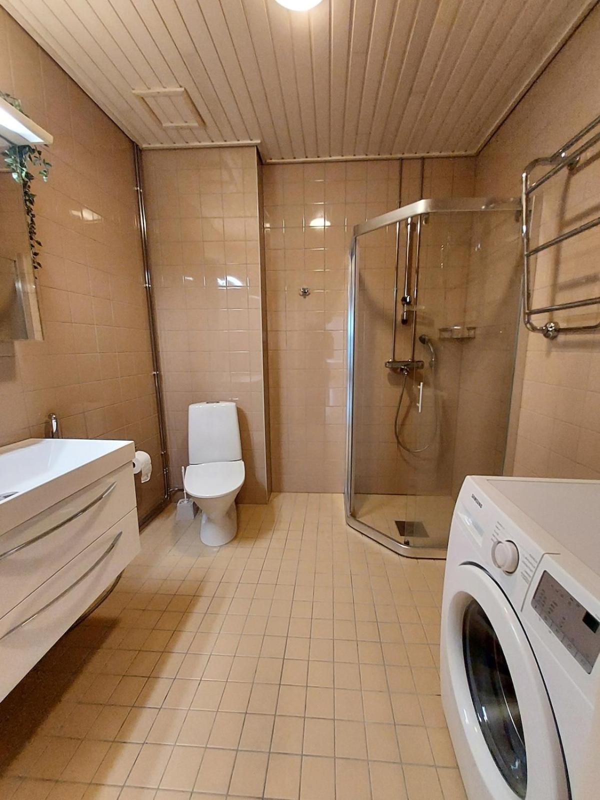 Spacious By The Sea 41 M2 * Helsingfors